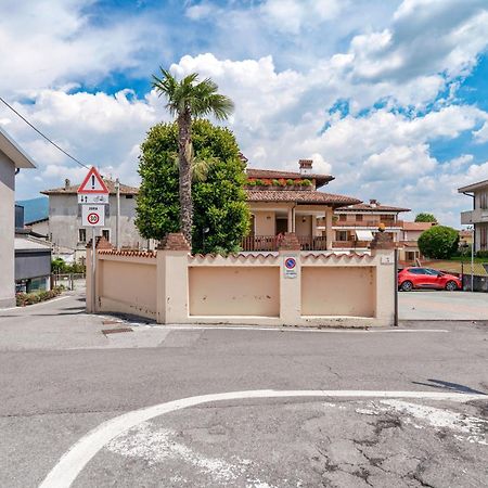 イゼーオLa Casa Di Giulianoアパートメント エクステリア 写真