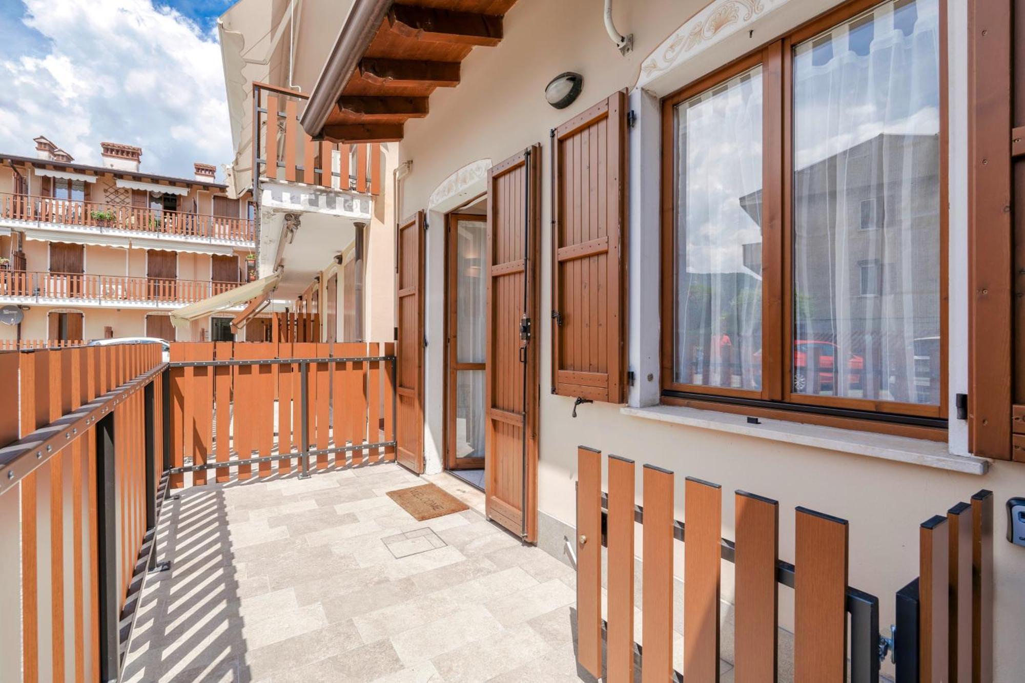 イゼーオLa Casa Di Giulianoアパートメント エクステリア 写真